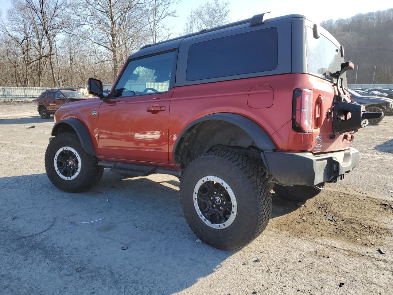 2023 Ford Bronco VIN 1FMDE5CP1PLB98701 Copart auction photo, front end / side damage thumbnail 2