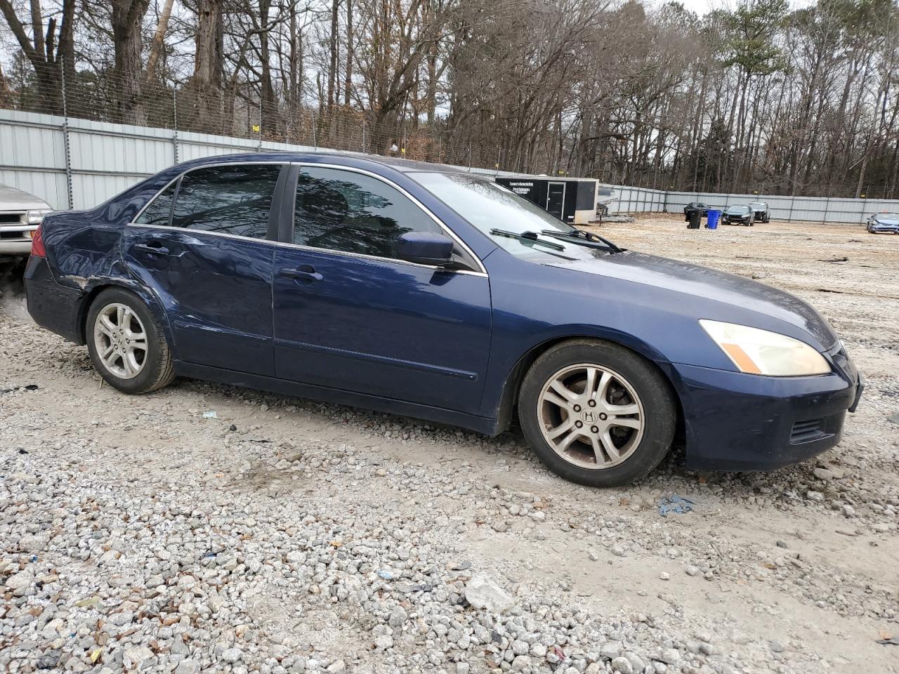 2007 Honda Accord VIN 1HGCM55877A138976 Copart auction photo, side / rear end damage thumbnail 4