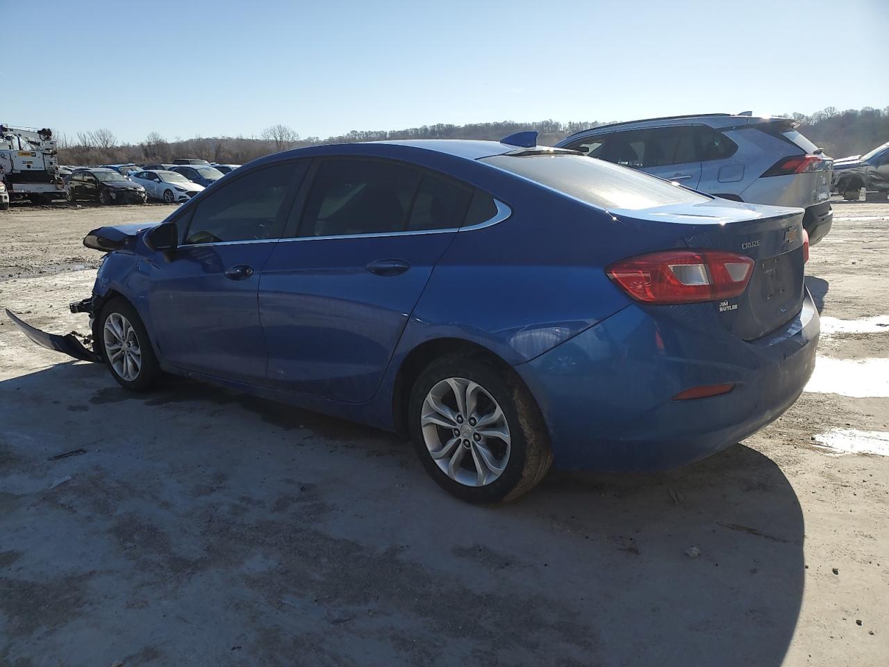 2019 Chevrolet Cruze VIN 1G1BE5SM2K7126080 Copart auction photo, front end / minor dent/scratches damage thumbnail 2