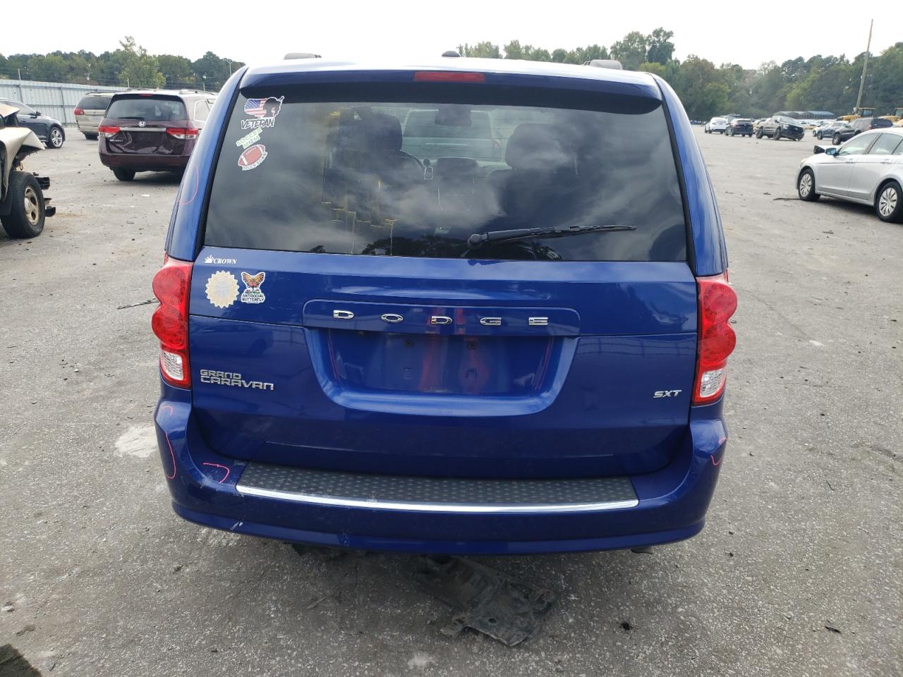 2020 Dodge Caravan VIN 2C4RDGCG8LR152731 Copart auction photo, front end damage thumbnail 6