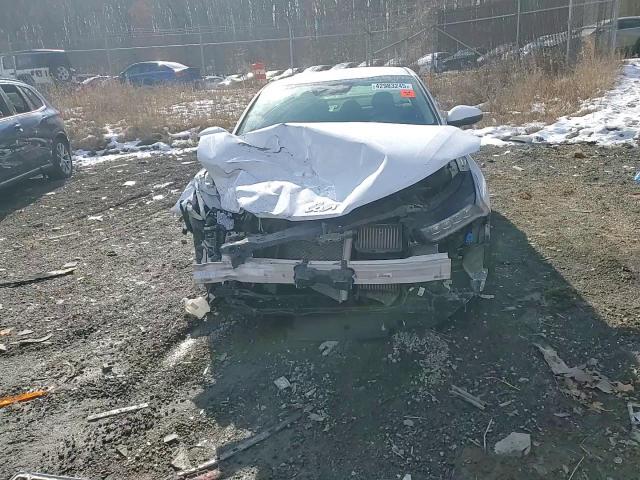 2022 KIA K5 VIN 5XXG14J26NG125318 Copart auction photo, biohazard/chemical / front end damage thumbnail 11