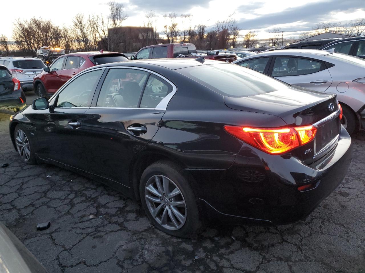 2017 Infiniti Q50 VIN JN1EV7ARXHM832773 Copart auction photo, front end / side damage thumbnail 2