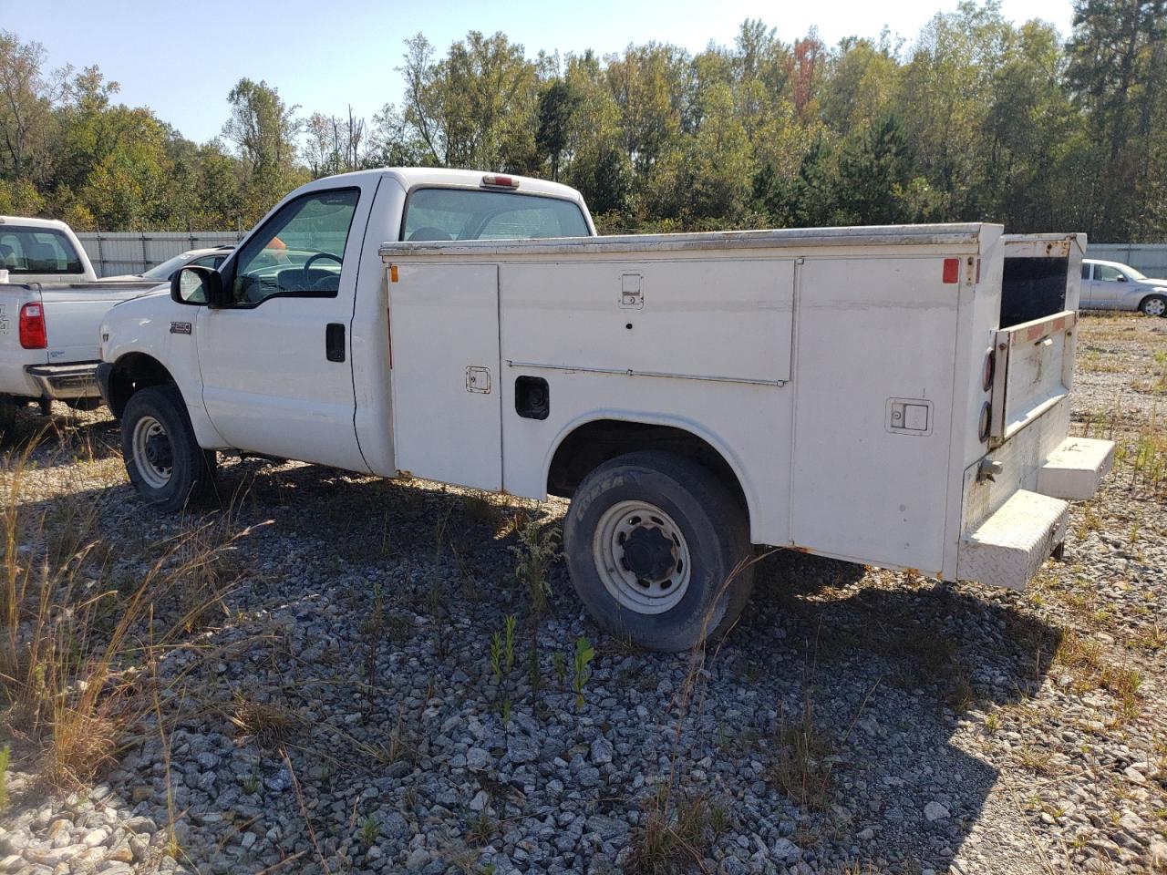 2002 Ford F250 VIN 1FTNF21L12EC48370 Copart auction photo, water/flood damage thumbnail 2