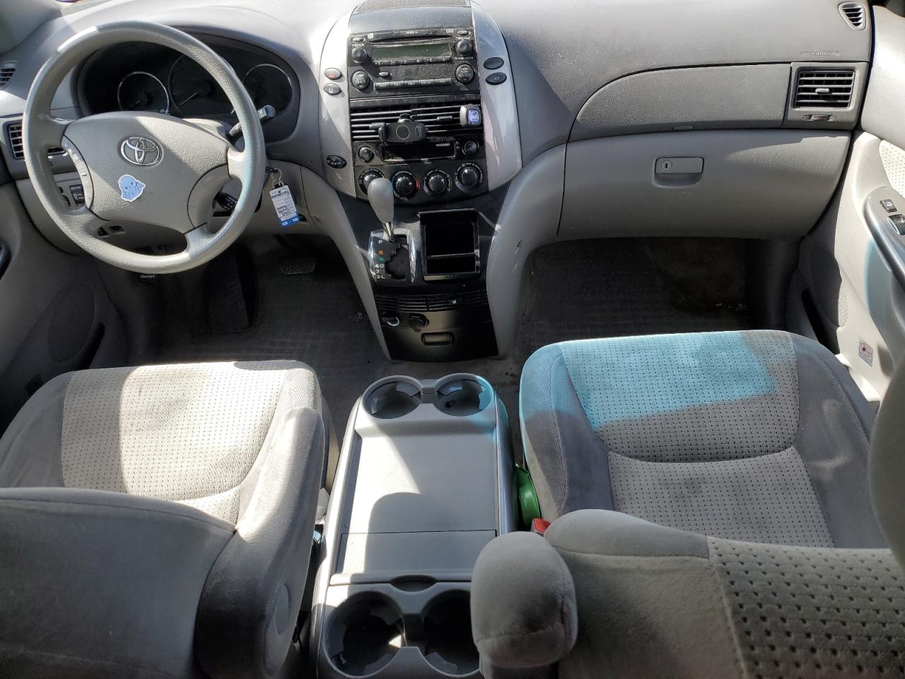 2009 Toyota Sienna VIN 5TDZK23C99S238054 Copart auction photo, rear end damage thumbnail 8