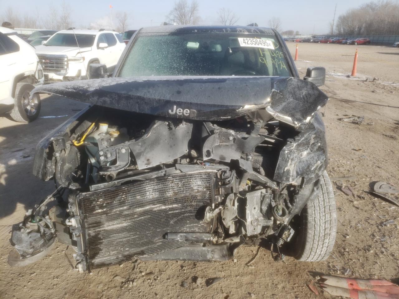 2016 Jeep Liberty (Patriot) VIN 1C4NJPBA5GD790934 Copart auction photo, front end / undercarriage damage thumbnail 5