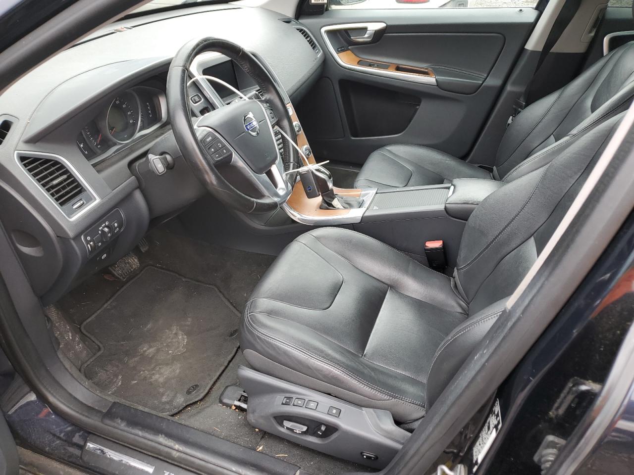 2017 Volvo XC60 VIN YV440MDU5H2010204 Copart auction photo, rear end damage thumbnail 7