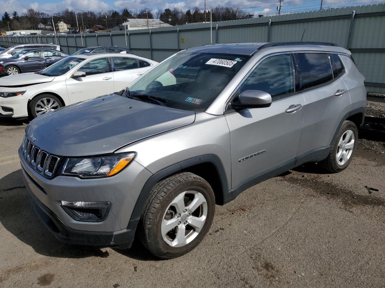 2019 Jeep Compass VIN 3C4NJDBB1KT656304 - Copart auction photo