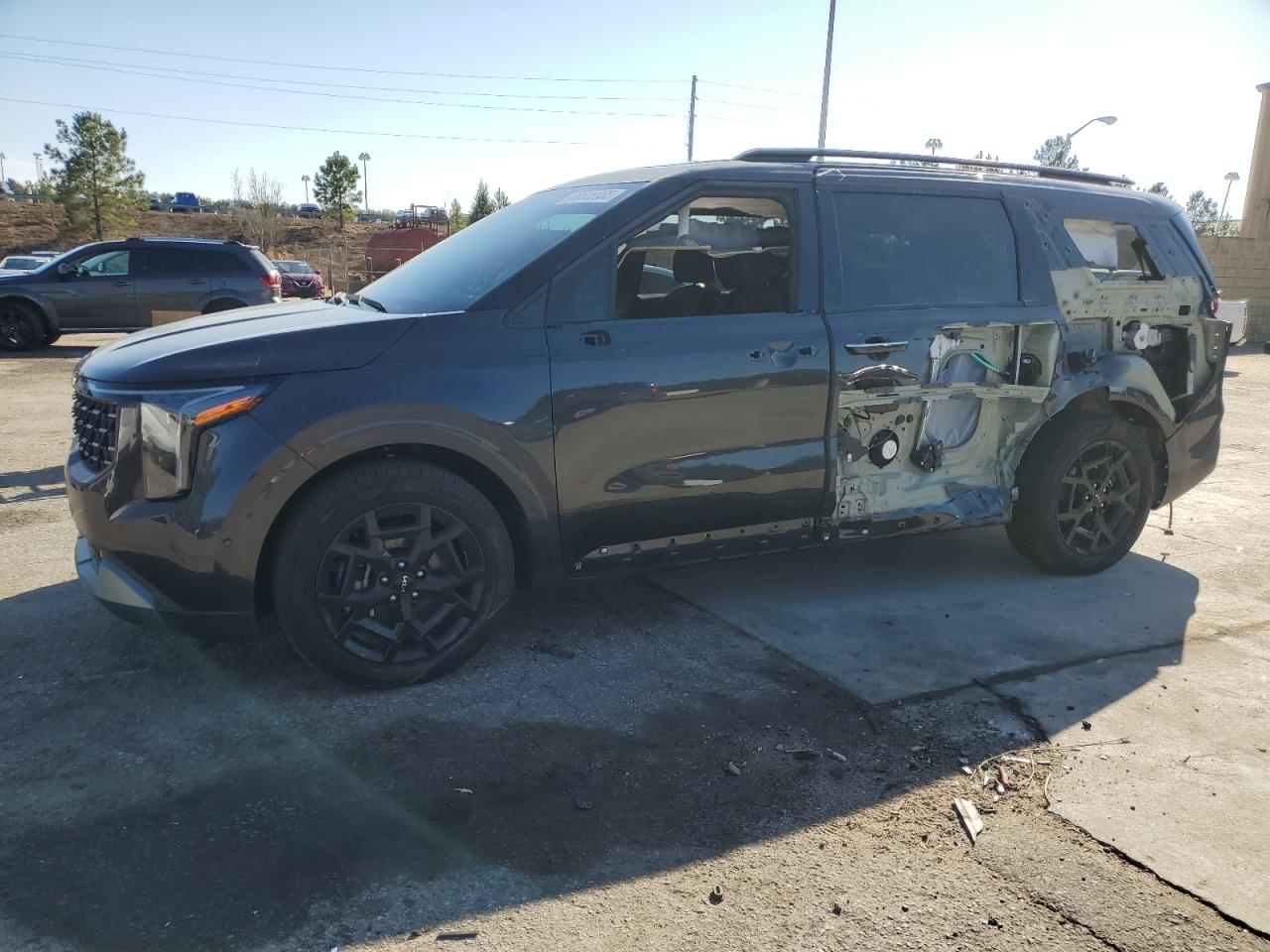 2025 KIA Carnival VIN KNDNE5K38S6461393 - Copart auction photo
