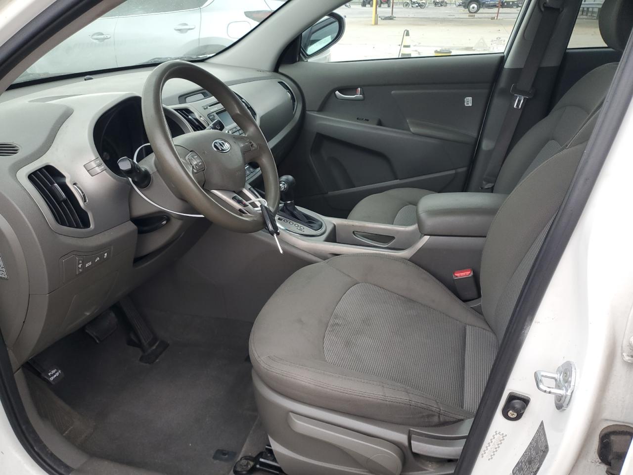 2016 KIA Sportage VIN KNDPB3AC9G7803944 Copart auction photo, rear end damage thumbnail 7