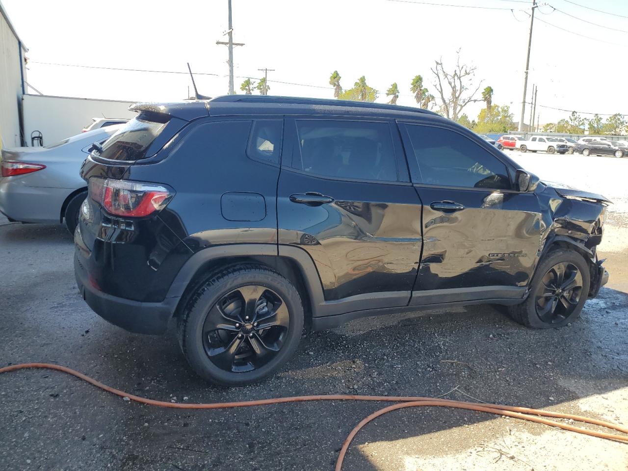 2018 Jeep Compass VIN 3C4NJCBB7JT438389 Copart auction photo, front end / side damage thumbnail 3