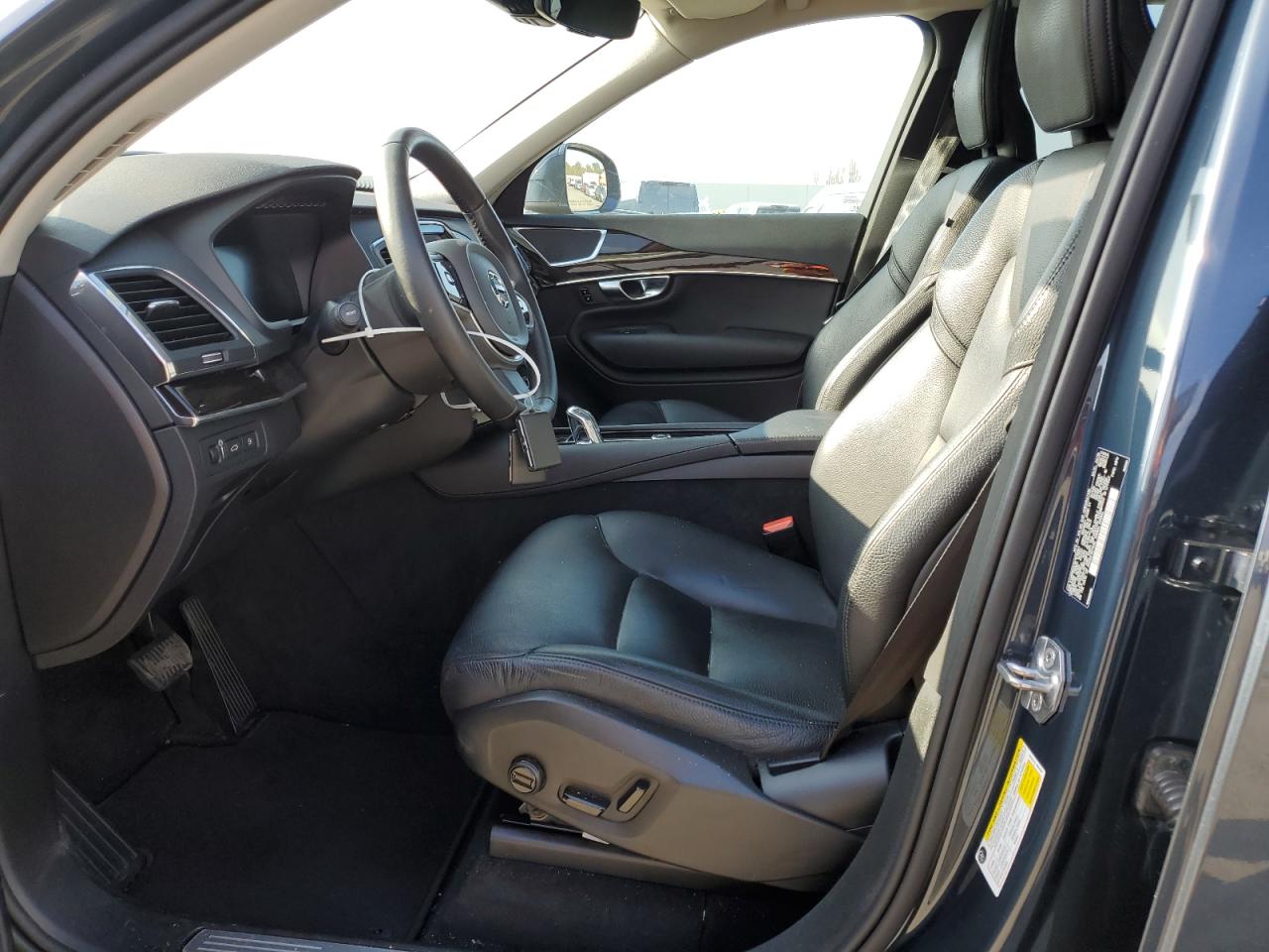 2019 Volvo XC90 VIN YV4BR0CK5K1510351 Copart auction photo, side / rear end damage thumbnail 7