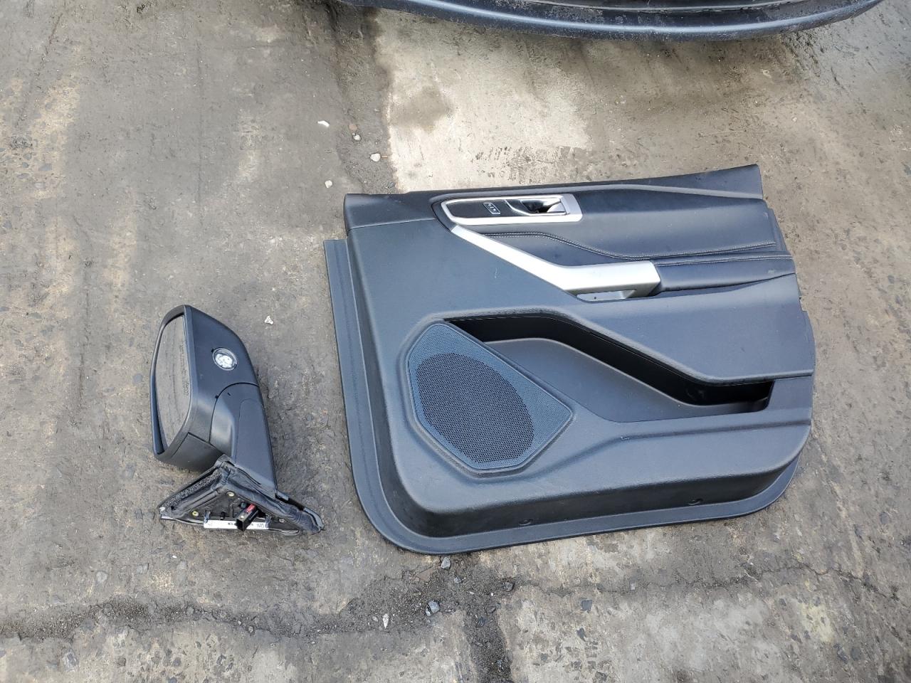 2020 Ford Explorer VIN 1FMSK8DHXLGC34574 Copart auction photo, side damage thumbnail 13