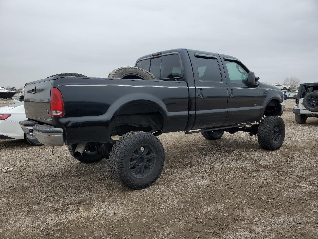 2006 Ford F250 VIN 1FTSW20P16ED03493 Copart auction photo, vandalism / minor dent/scratches damage thumbnail 3