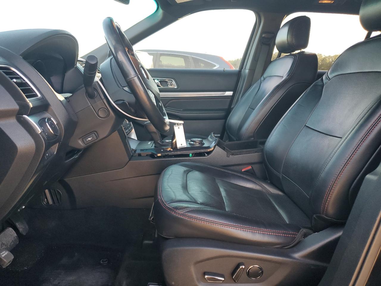 2016 Ford Explorer VIN 1FM5K8GTXGGC38854 Copart auction photo, front end damage thumbnail 7