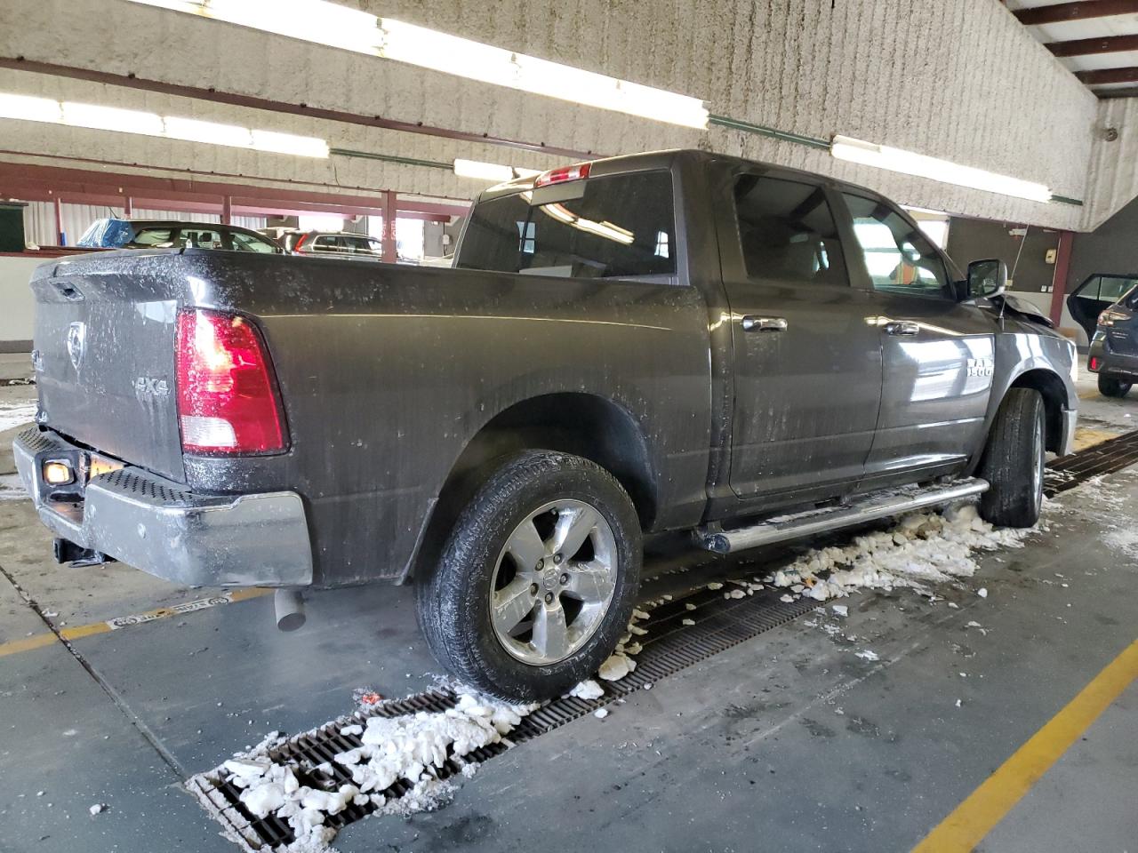 2016 RAM 1500 VIN 1C6RR7LG7GS345837 Copart auction photo, front end / rear end damage thumbnail 3