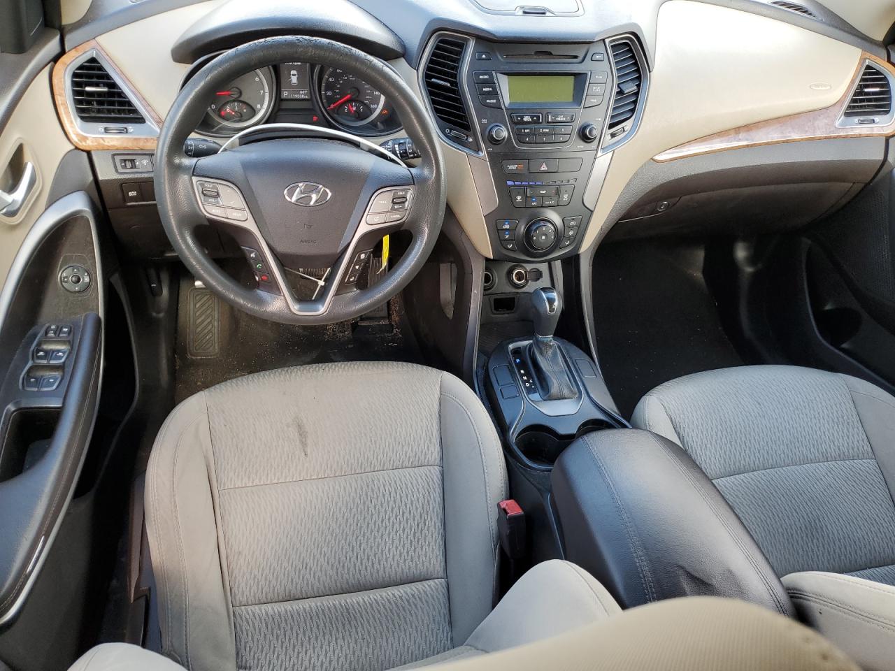 2015 Hyundai Santa Fe VIN 5XYZT3LB3FG235301 Copart auction photo, front end damage thumbnail 8