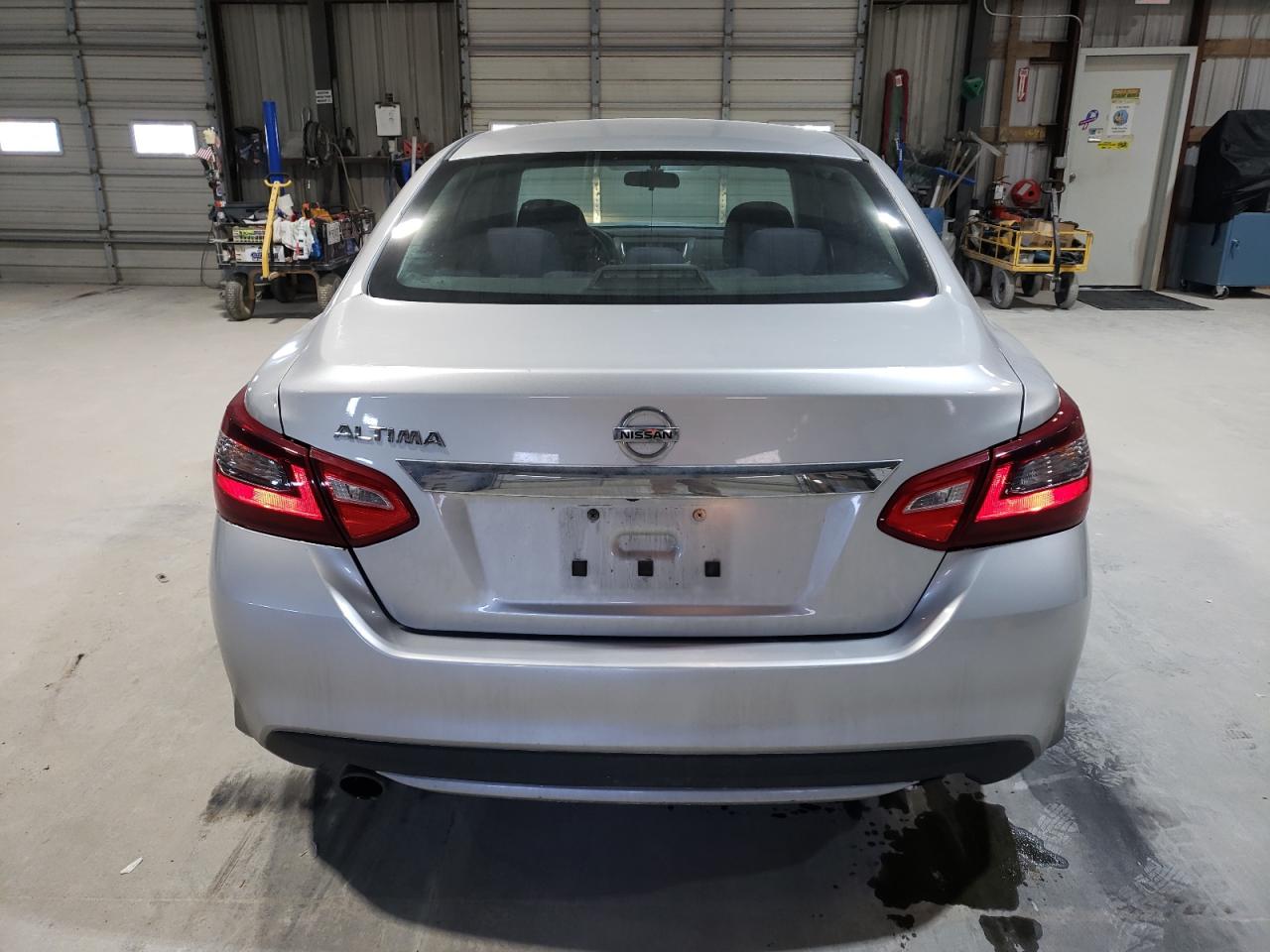 2017 Nissan Altima VIN 1N4AL3AP9HC269283 Copart auction photo, front end / minor dent/scratches damage thumbnail 6