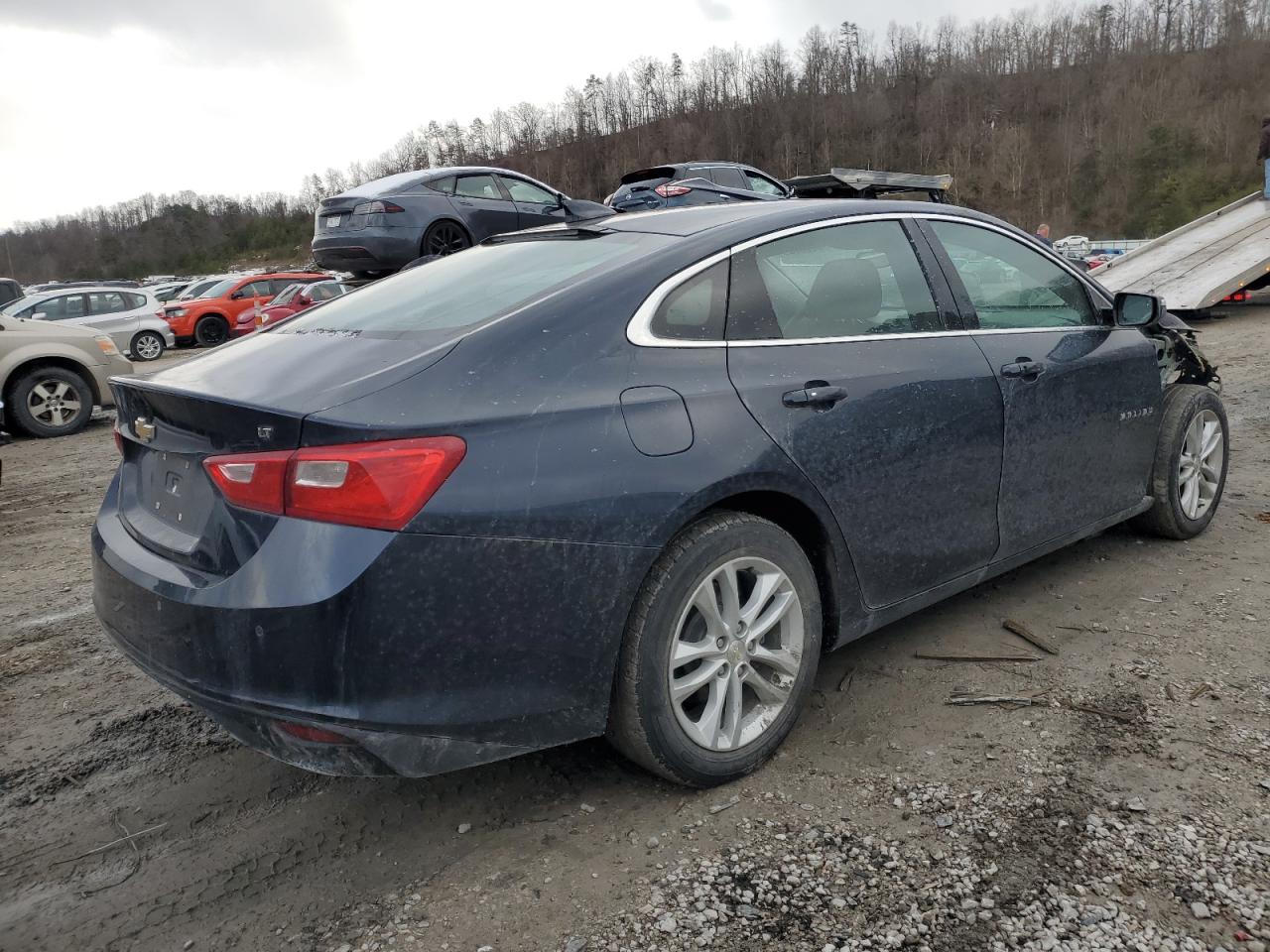 2018 Chevrolet Malibu VIN 1G1ZD5ST1JF179298 Copart auction photo, frame damage / front end damage thumbnail 3