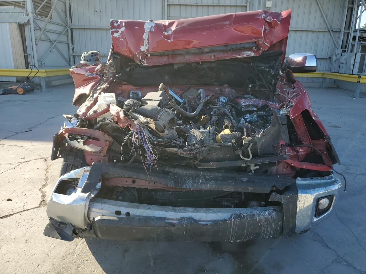 2017 Toyota Tundra VIN 5TFFW5F16HX216492 Copart auction photo, front end damage thumbnail 5