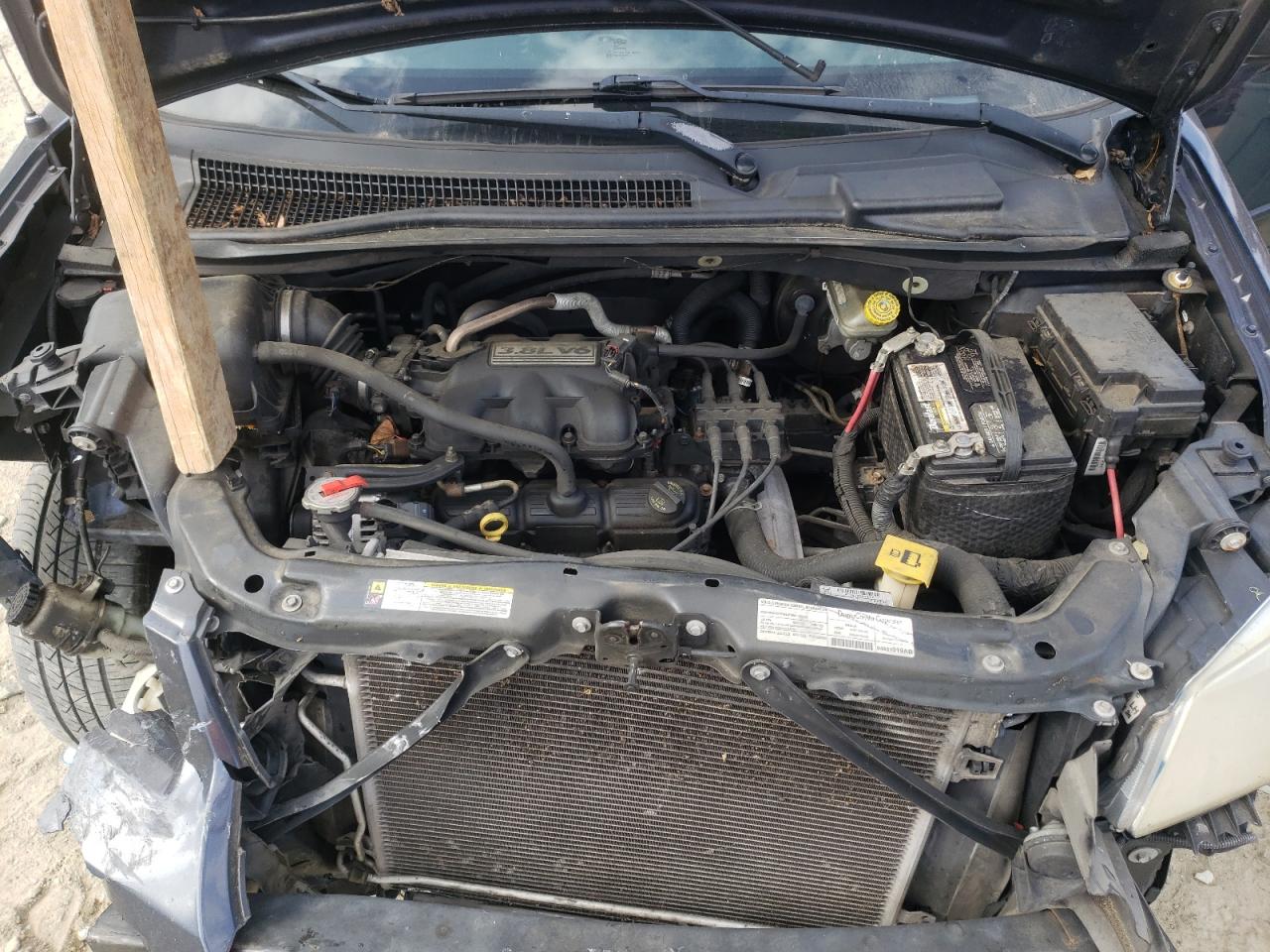 2008 Chrysler Town & Country VIN 2A8HR54P08R752272 Copart auction photo, front end / minor dent/scratches damage thumbnail 12