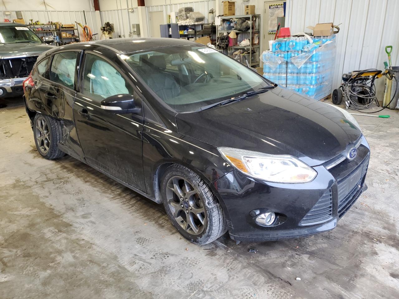 2014 Ford Focus VIN 1FADP3K23EL244931 Copart auction photo, side / all over damage thumbnail 4