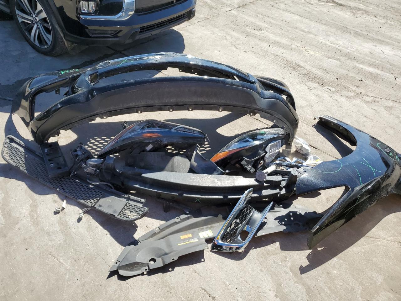 2017 Infiniti QX60 VIN 5N1DL0MN6HC556236 Copart auction photo, front end / minor dent/scratches damage thumbnail 13