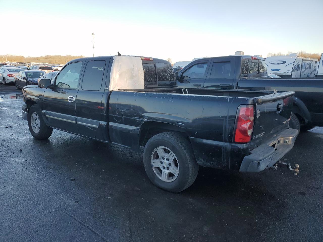 2004 Chevrolet Silverado VIN 2GCEC19T541419133 Copart auction photo, front end damage thumbnail 2