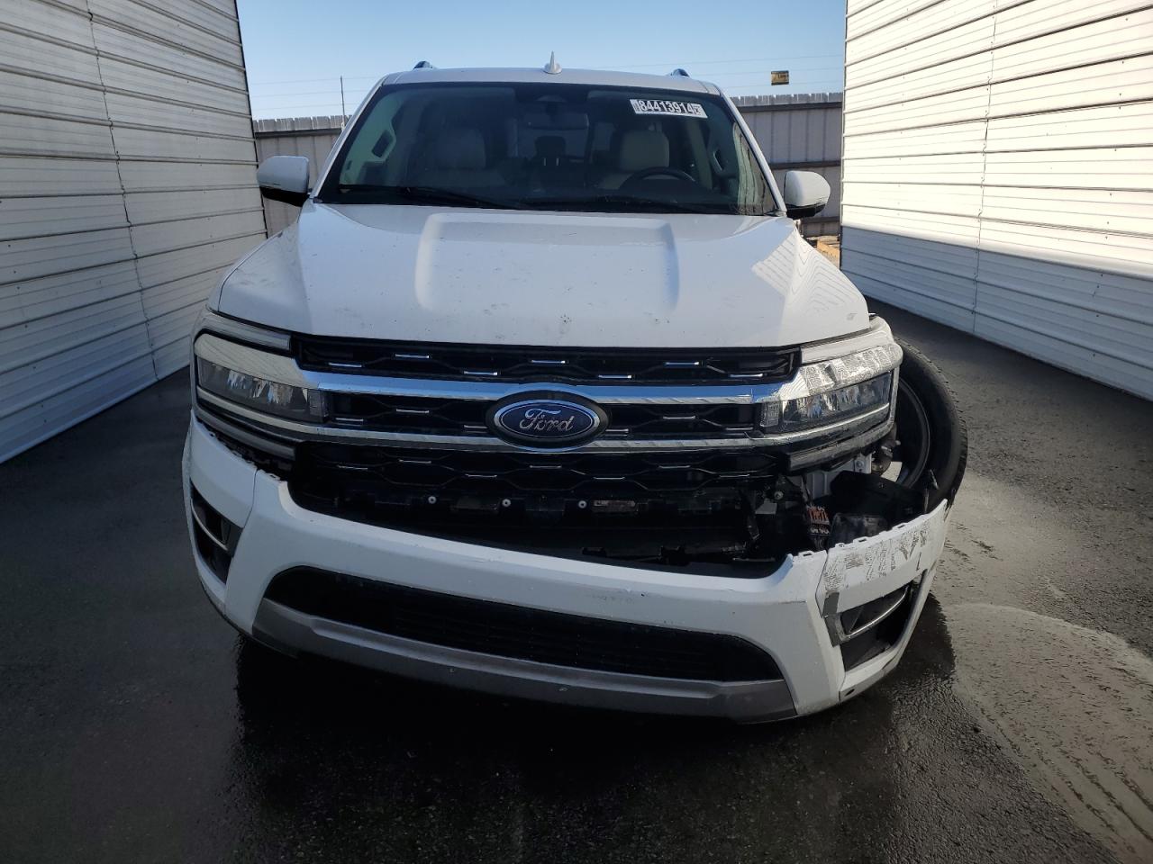 2022 Ford Expedition VIN 1FMJK1KT7NEA53456 Copart auction photo, front end damage thumbnail 5