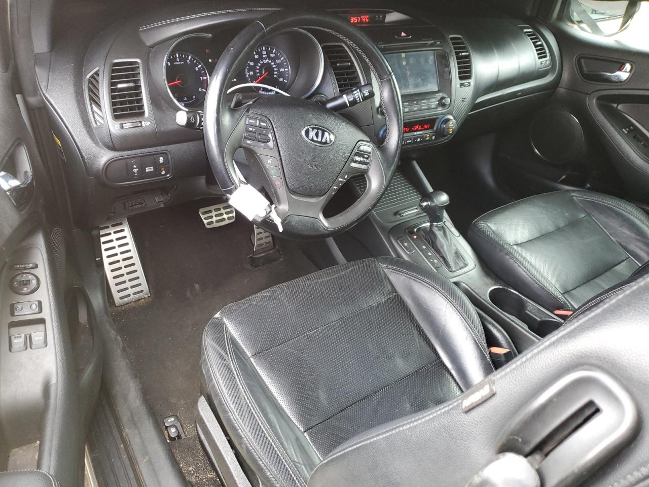 2016 KIA Forte VIN KNAFZ6A39G5638379 Copart auction photo, normal wear damage thumbnail 8