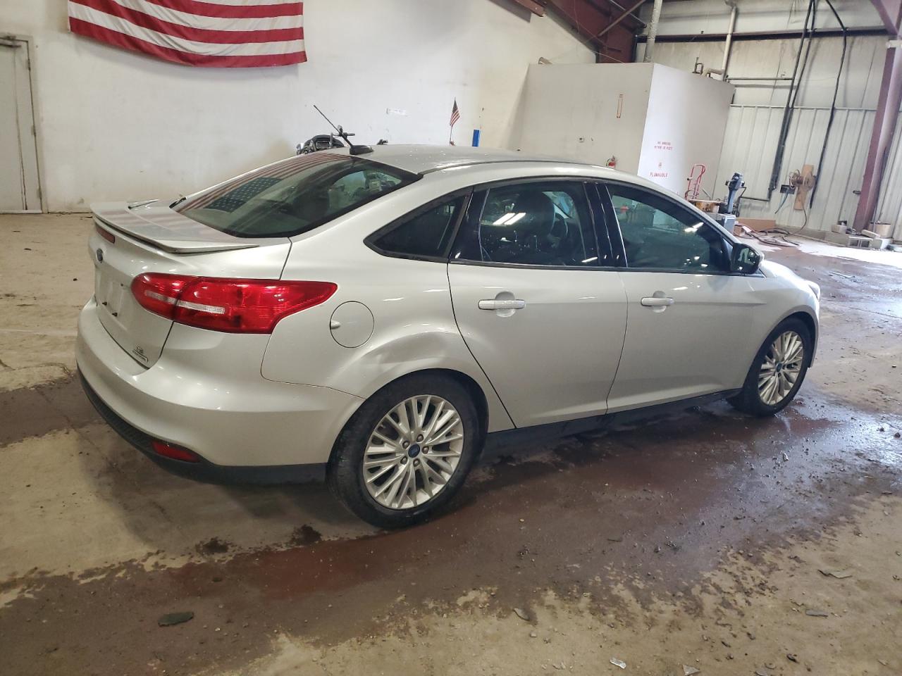 2015 Ford Focus VIN 1FADP3F27FL257029 Copart auction photo, front end damage thumbnail 3