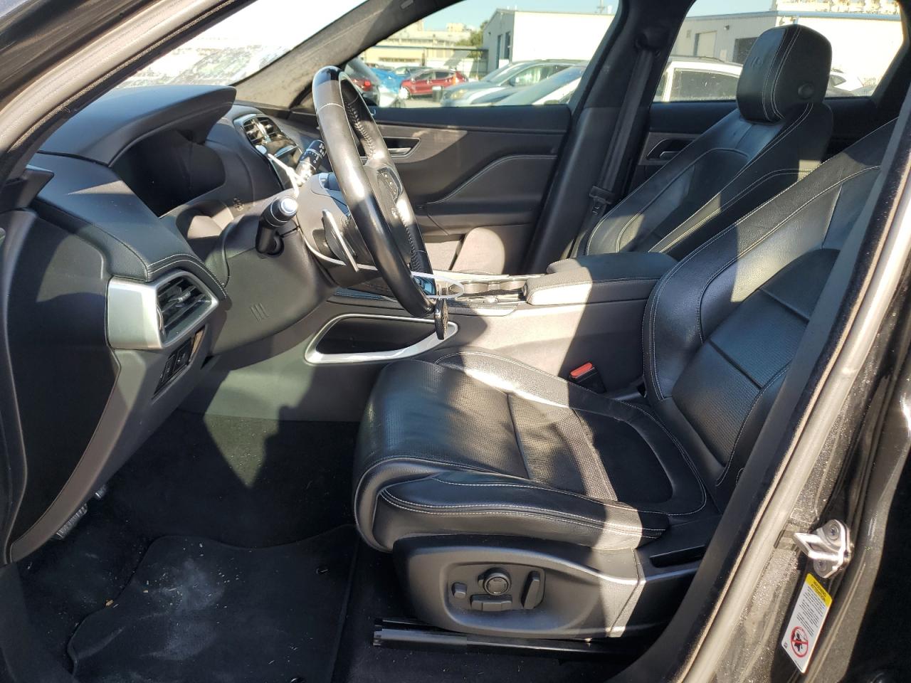 2017 Jaguar F-Pace VIN SADCM2BV3HA886685 Copart auction photo, front end damage thumbnail 7
