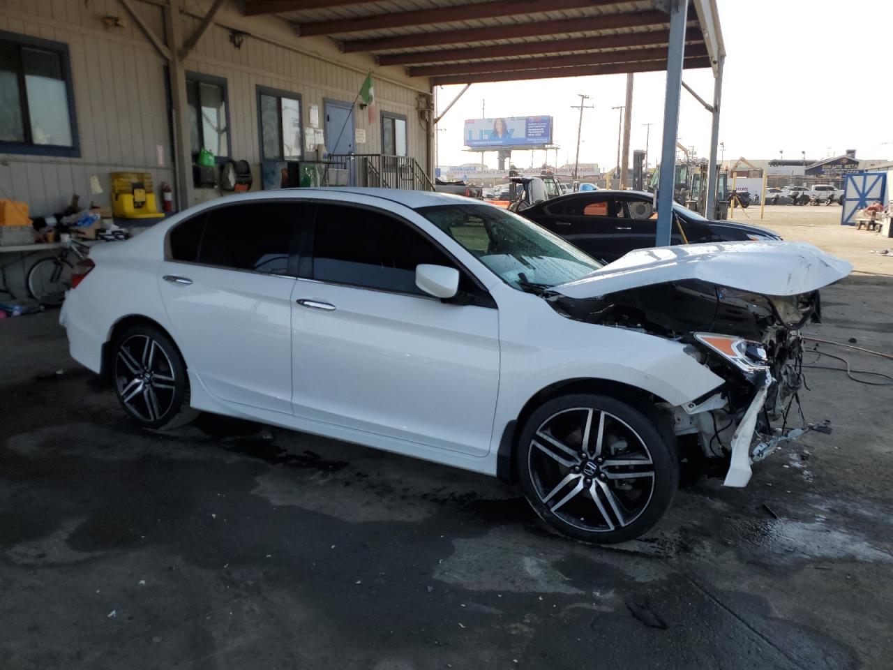 2016 Honda Accord VIN 1HGCR2F5XGA149197 Copart auction photo, front end / side damage thumbnail 4
