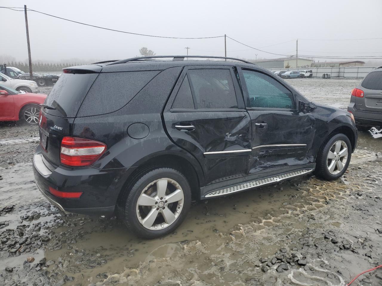 2009 Mercedes-Benz M-klasse VIN 4JGBB86E29A474099 Copart auction photo, side damage thumbnail 3