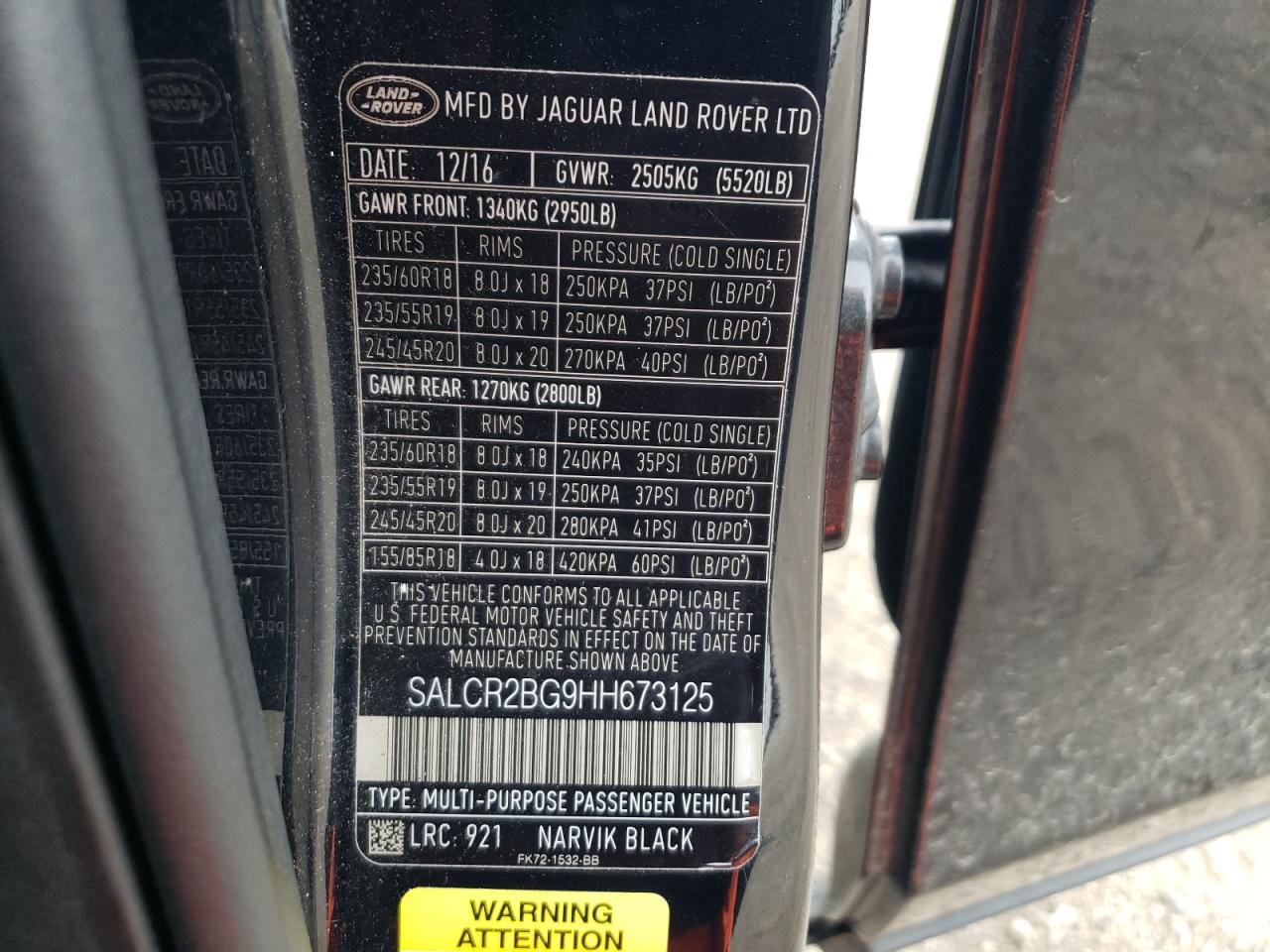 2017 Land Rover Discovery VIN SALCR2BG9HH673125 Copart auction photo, front end / minor dent/scratches damage thumbnail 15
