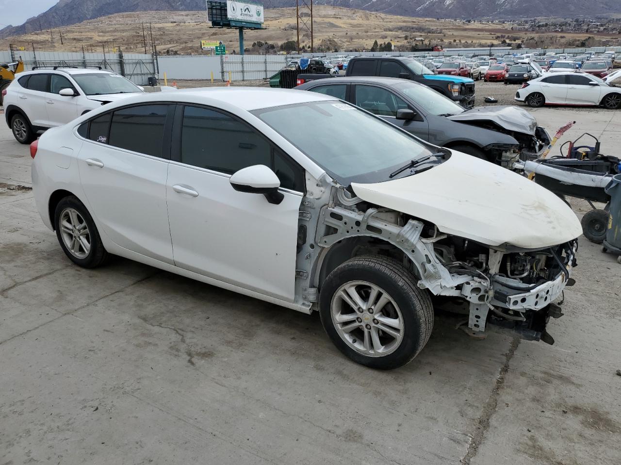 2017 Chevrolet Cruze VIN 1G1BE5SM7H7108702 Copart auction photo, front end damage thumbnail 4