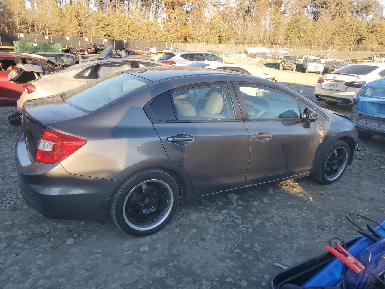 2012 Honda Civic VIN 2HGFB2F96CH551864 Copart auction photo, front end damage thumbnail 3
