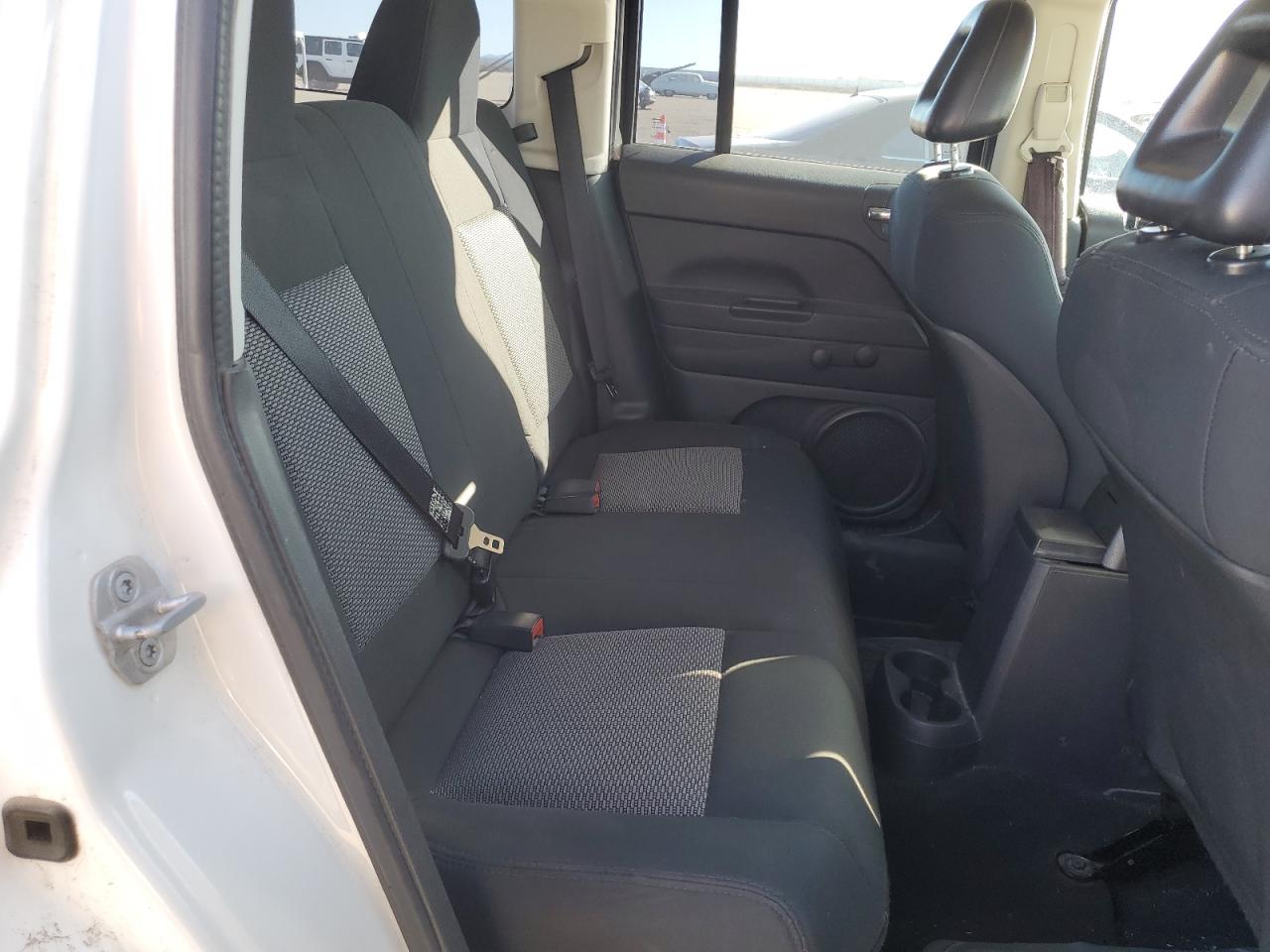 2009 Jeep Liberty (Patriot) VIN 1J4FT28A29D126337 Copart auction photo, front end damage thumbnail 11