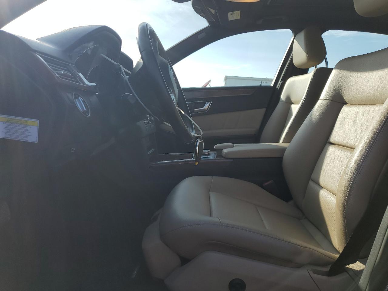 2012 Mercedes-Benz E-klasse VIN WDDHF5KB8CA603604 Copart auction photo, side damage thumbnail 7