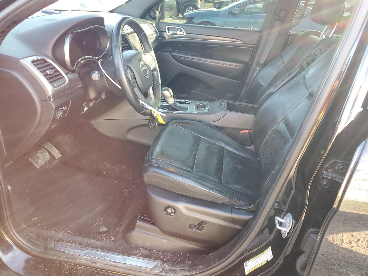 2018 Jeep Grand Cherokee VIN 1C4RJFBT9JC200504 Copart auction photo, unknown / minor dent/scratches damage thumbnail 7
