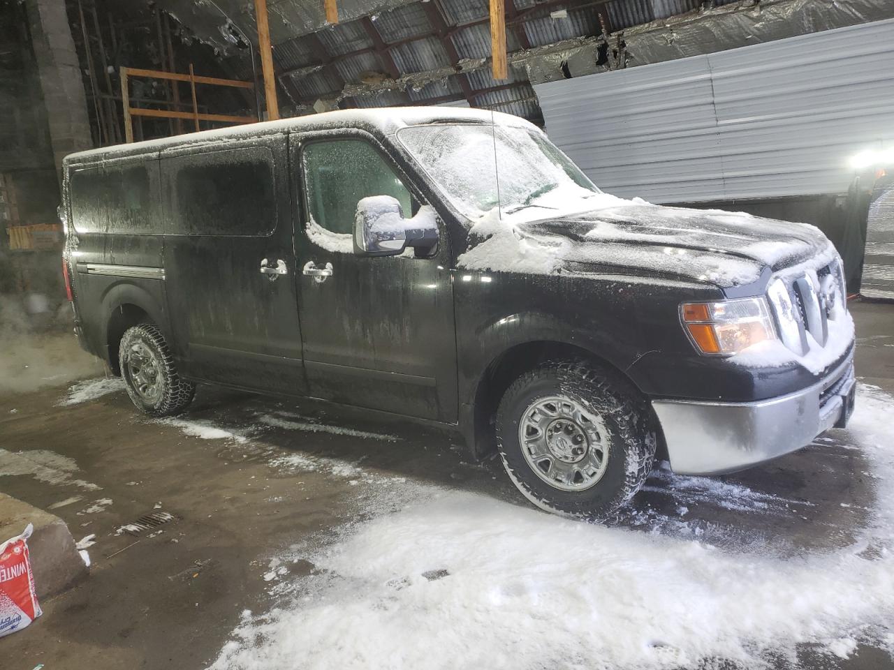2019 Nissan NV VIN 5BZBF0AA5KN851182 Copart auction photo, side / rear end damage thumbnail 4
