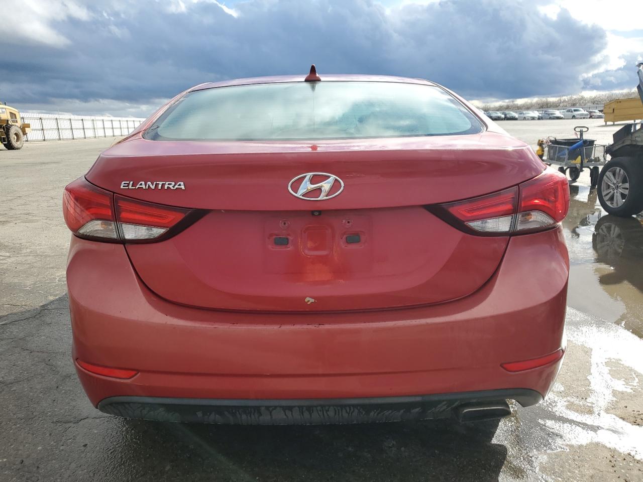 2015 Hyundai Elantra VIN KMHDH4AH1FU345525 Copart auction photo, front end damage thumbnail 6