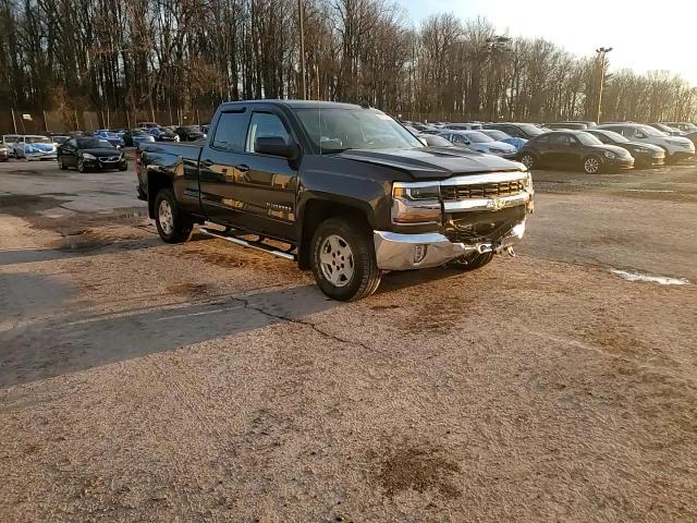 2019 Chevrolet Silverado VIN 2GCVKPEC7K1117903 Copart auction photo, front end / side damage thumbnail 15