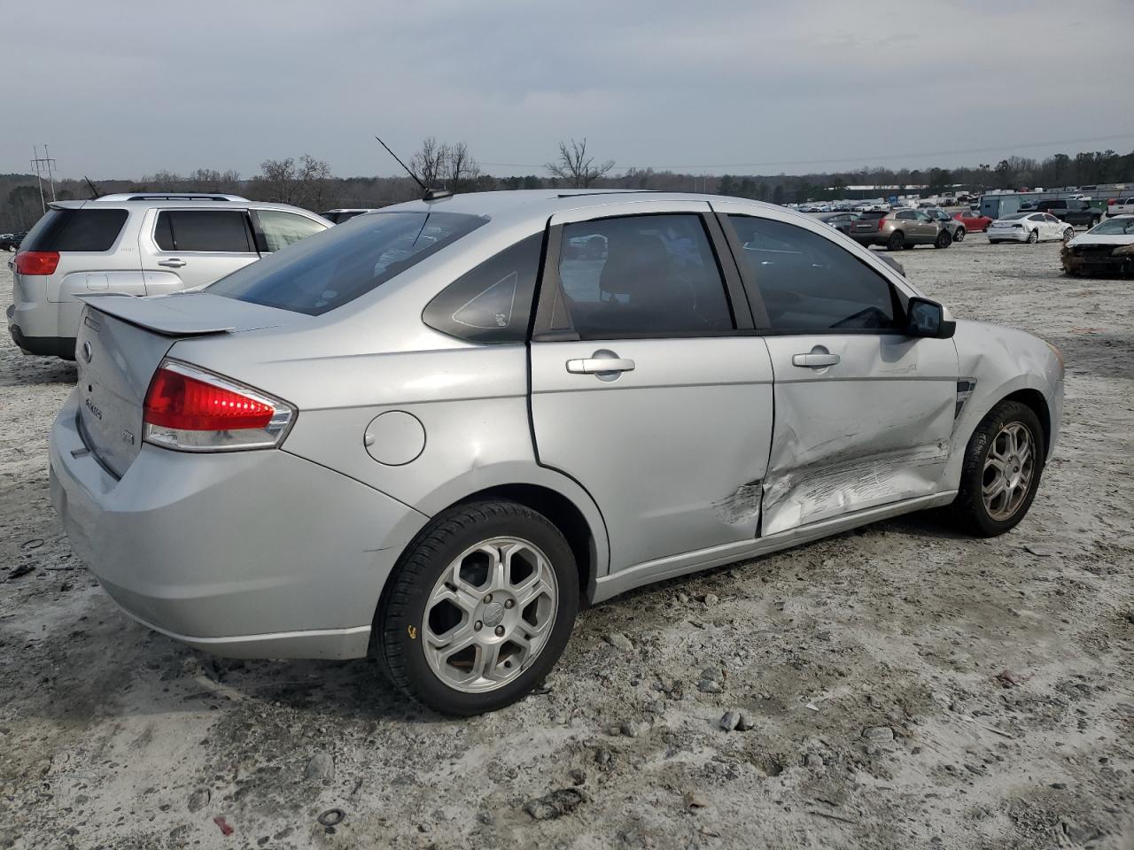 2008 Ford Focus VIN 1FAHP35NX8W219776 Copart auction photo, front end / side damage thumbnail 3