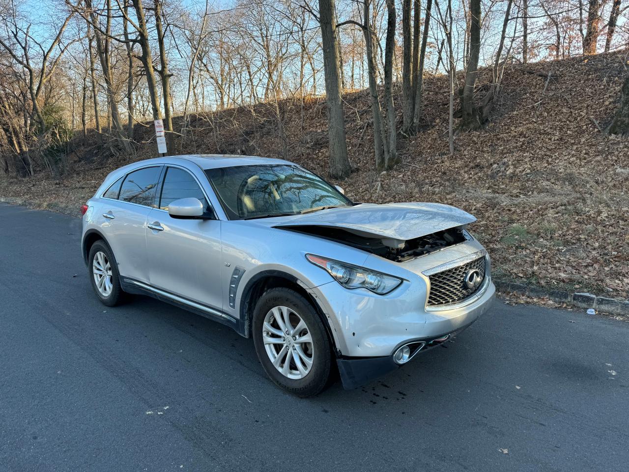 2017 Infiniti QX70 VIN JN8CS1MW0HM415243