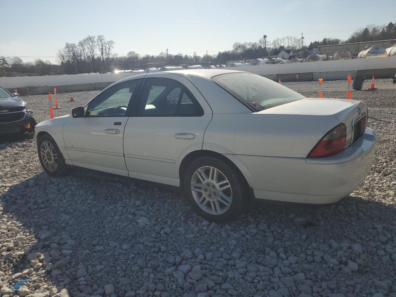 2004 Lincoln LS VIN 1LNHM87A04Y637882 Copart auction photo, front end / minor dent/scratches damage thumbnail 2