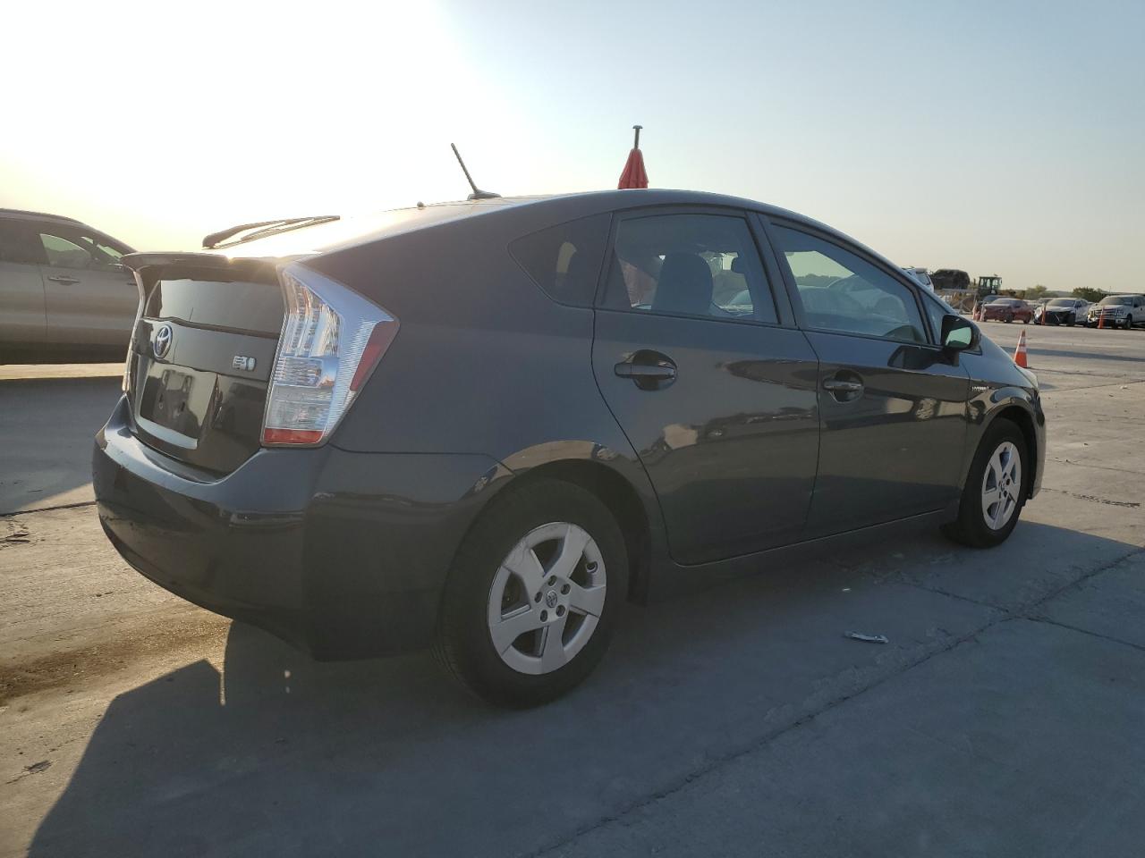 2010 Toyota Prius VIN JTDKN3DU1A0056426 Copart auction photo, minor dent/scratches damage thumbnail 3