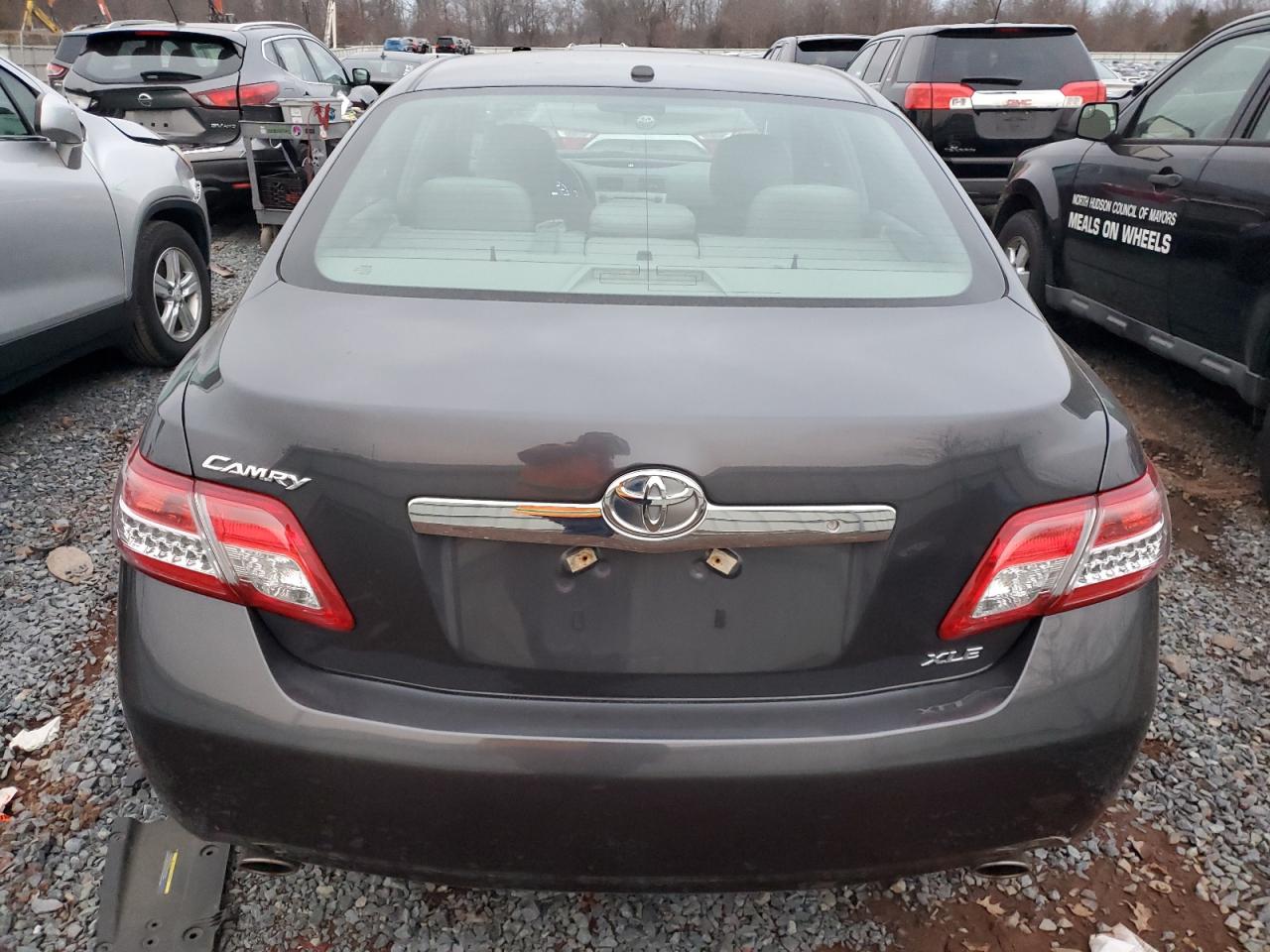 2011 Toyota Camry VIN 4T1BK3EK3BU128724 Copart auction photo, front end damage thumbnail 6