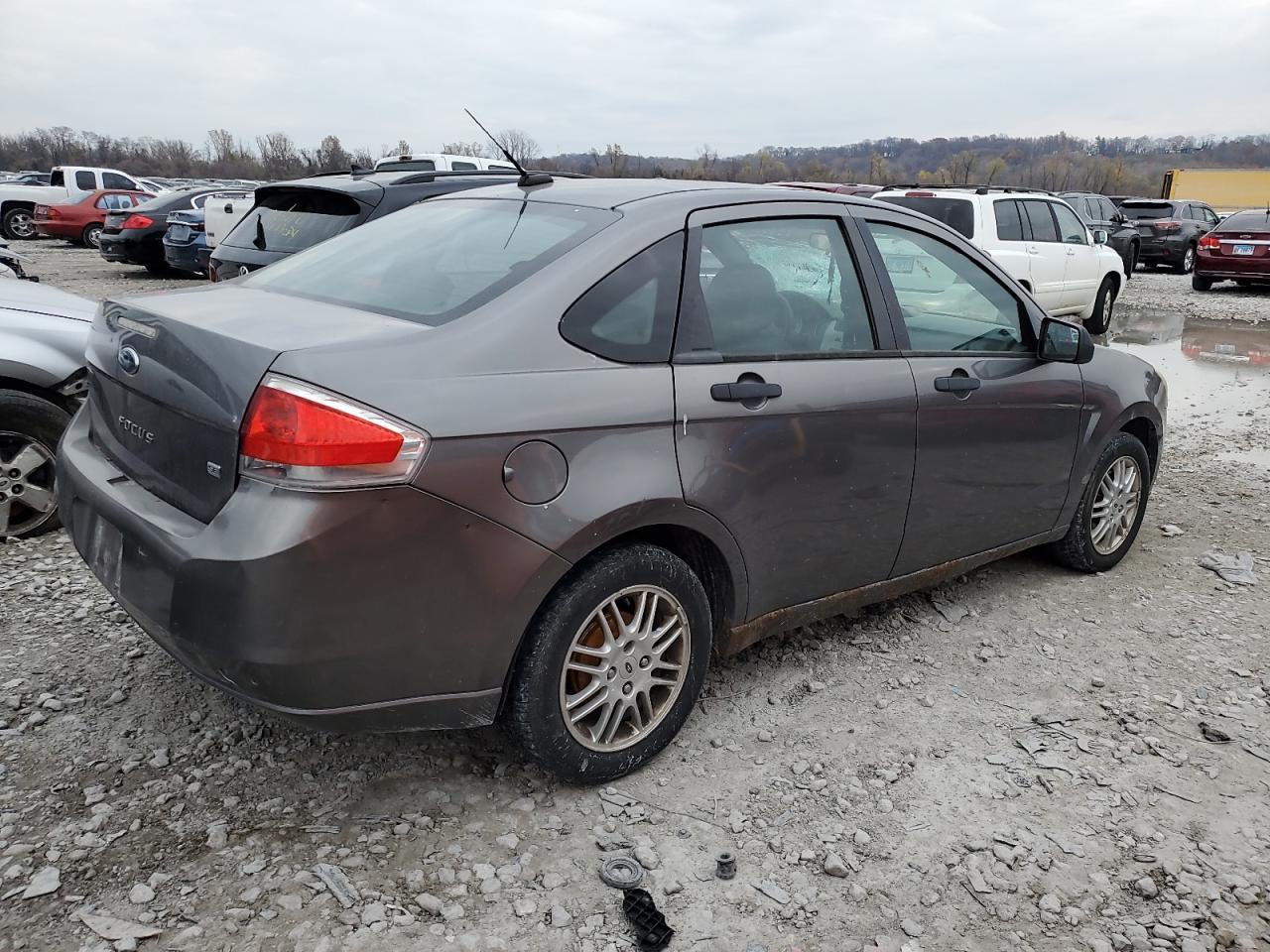 2011 Ford Focus VIN 1FAHP3FN3BW130458 Copart auction photo, side / front end damage thumbnail 3