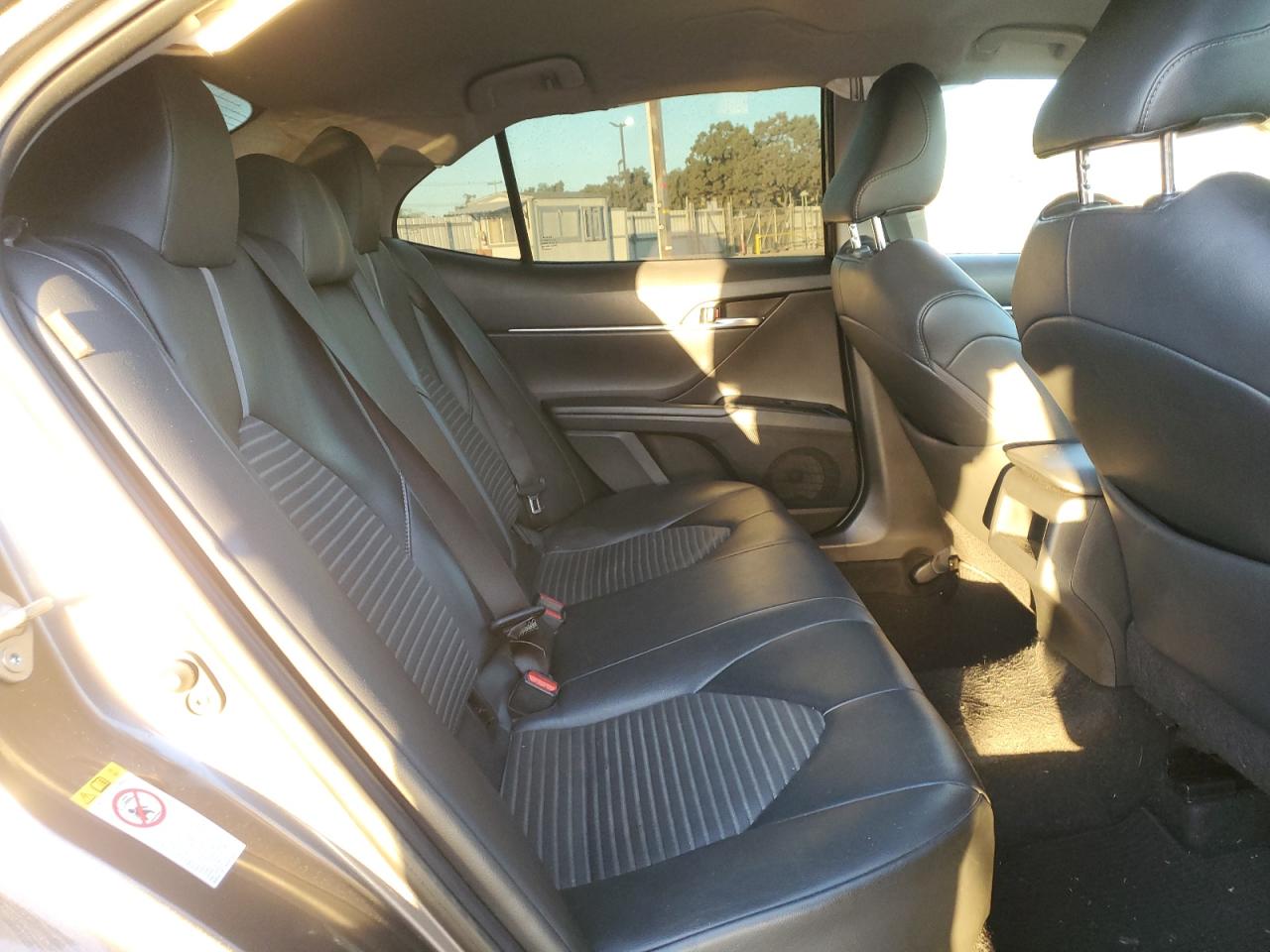 2018 Toyota Camry VIN 4T1B11HK6JU542064 Copart auction photo, front end / side damage thumbnail 10