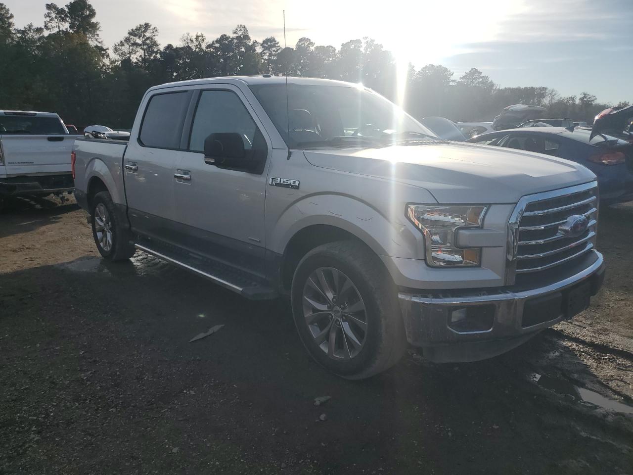 2015 Ford F-150 VIN 1FTEW1CPXFKD46654 Copart auction photo, side damage thumbnail 4